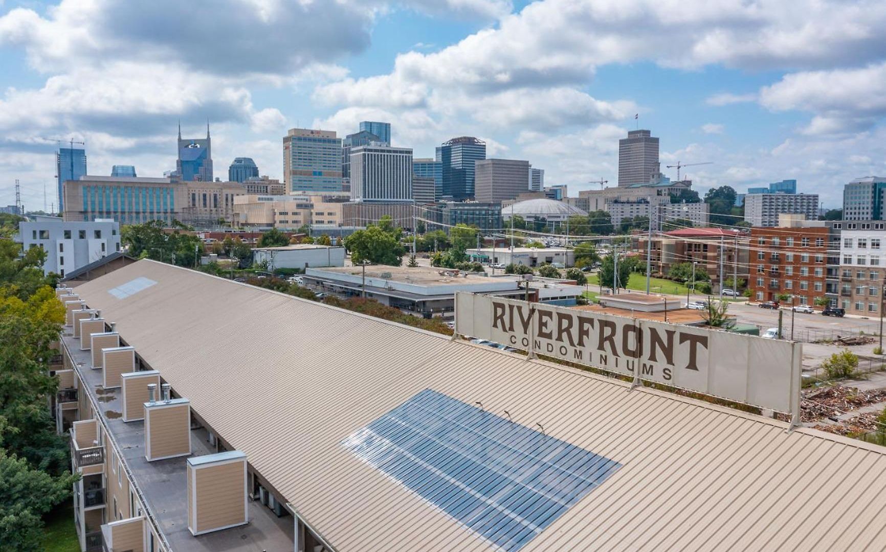 Riverfront Minutes From Broadway *