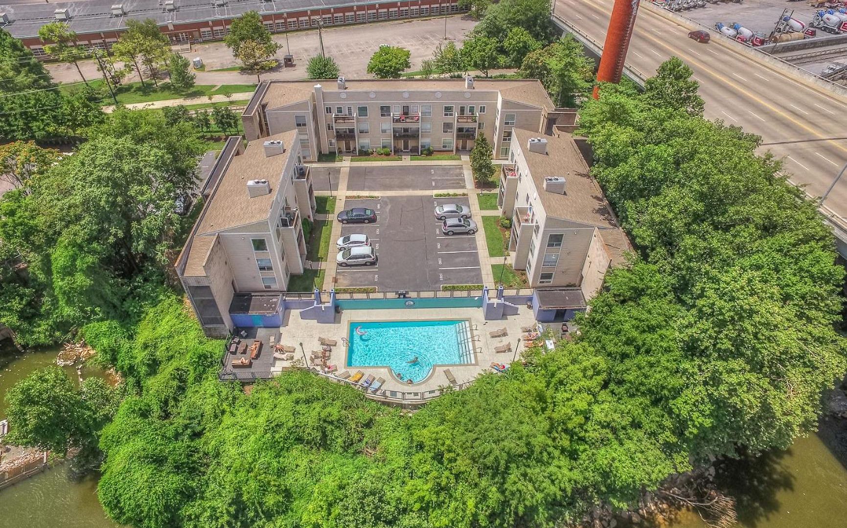 Holiday home Riverfront Minutes From Broadway Nashville