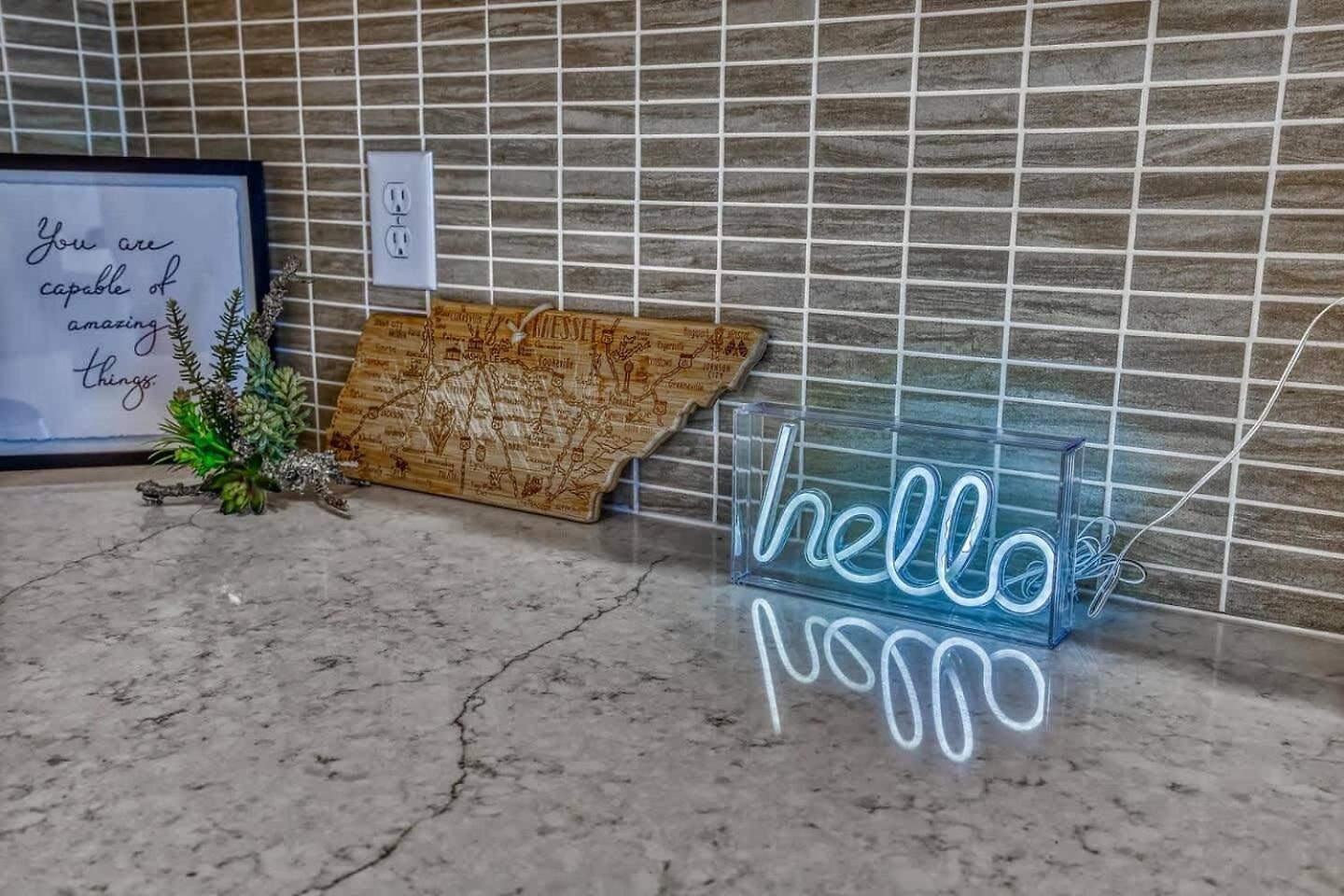 Beautiful Balcony Sleeps 12 4 Miles From Broadway Nashville