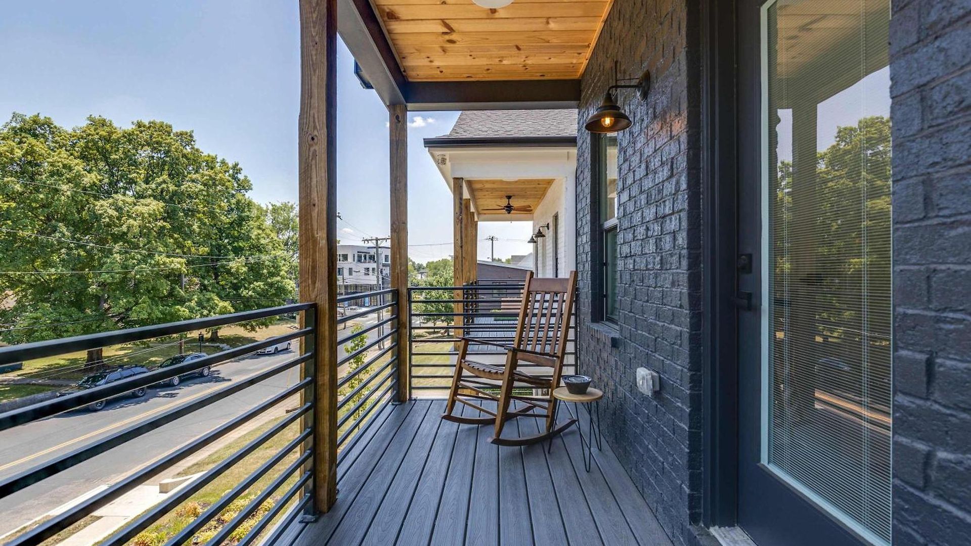 Sleek & Convenient East * Nashville