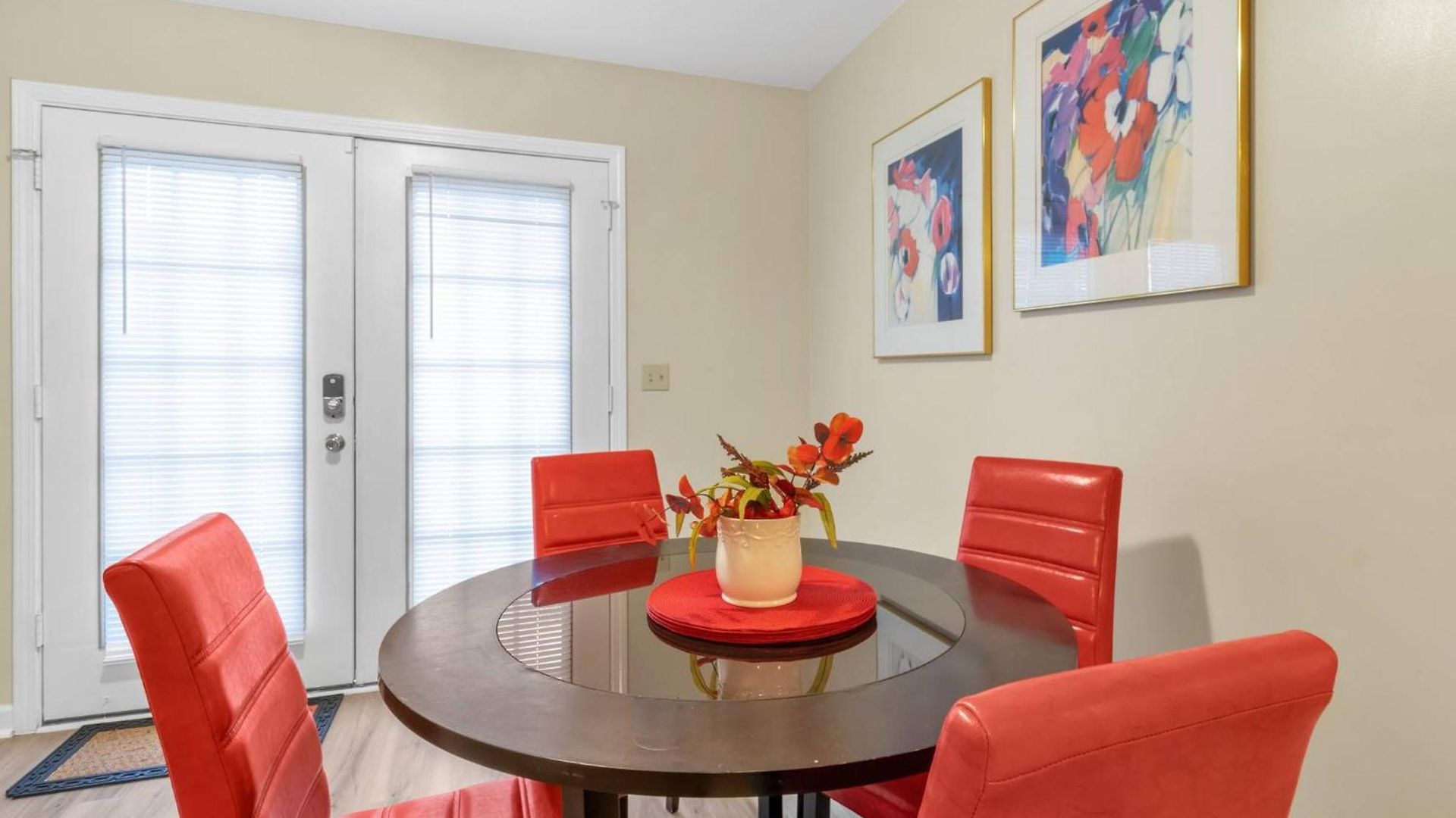 Holiday home Cozy 3 Bdr In West L Close To Tsu