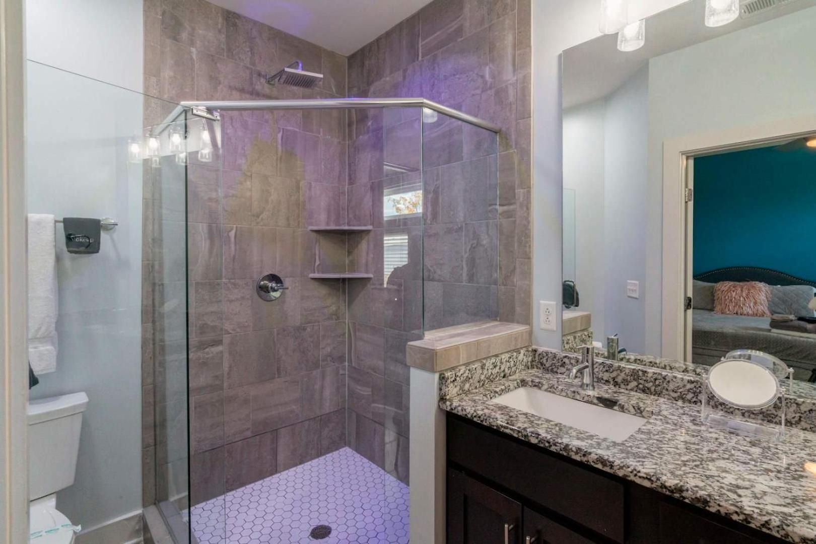 Holiday home Modern 2 Bdr Townhome Minutes From Downtown