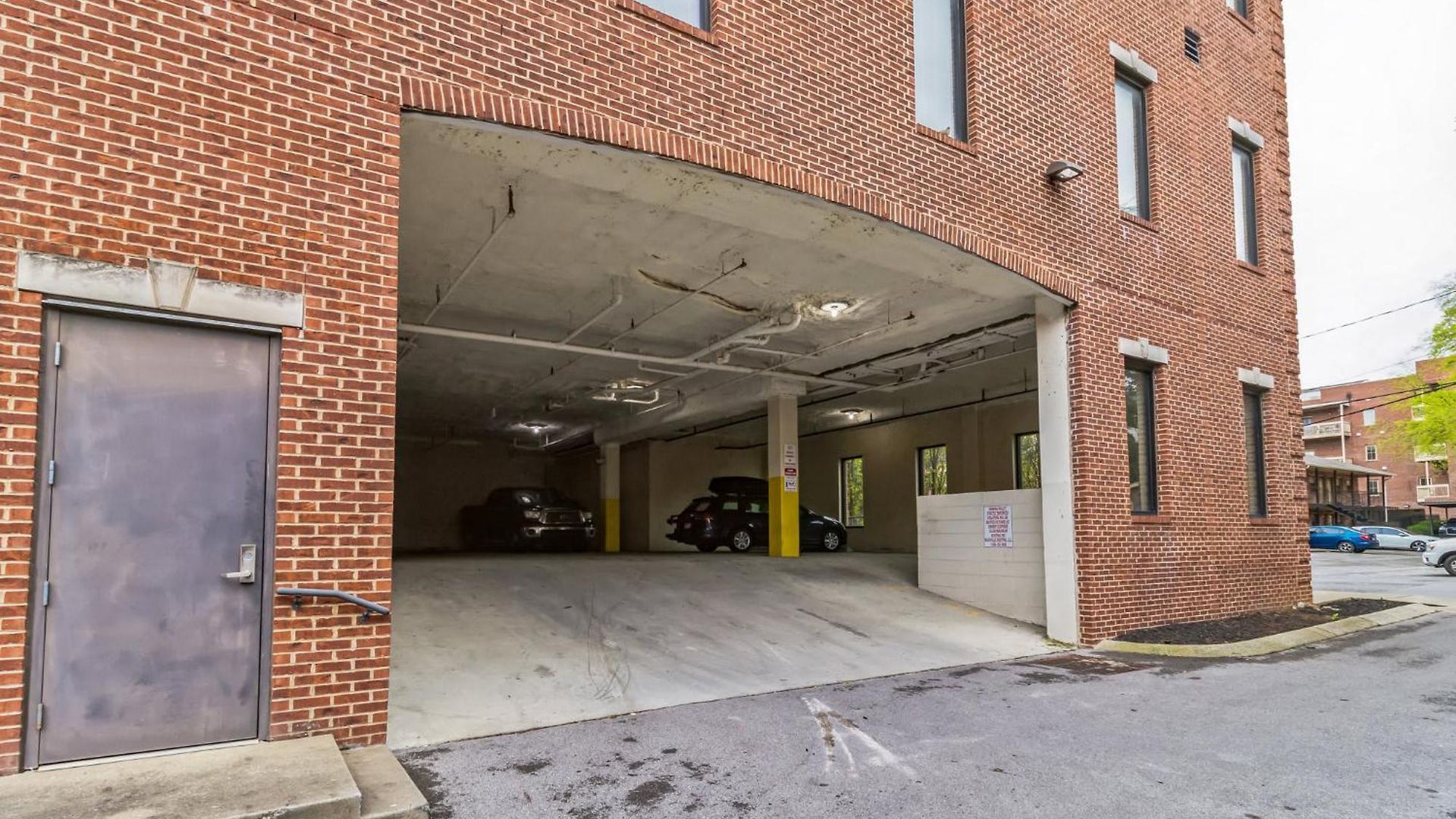 Dream In Desirable West End * Nashville