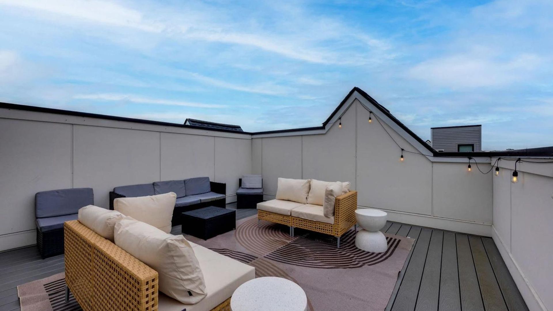 Outlaw Oasis Tranquil 2 Bdr Holiday home *