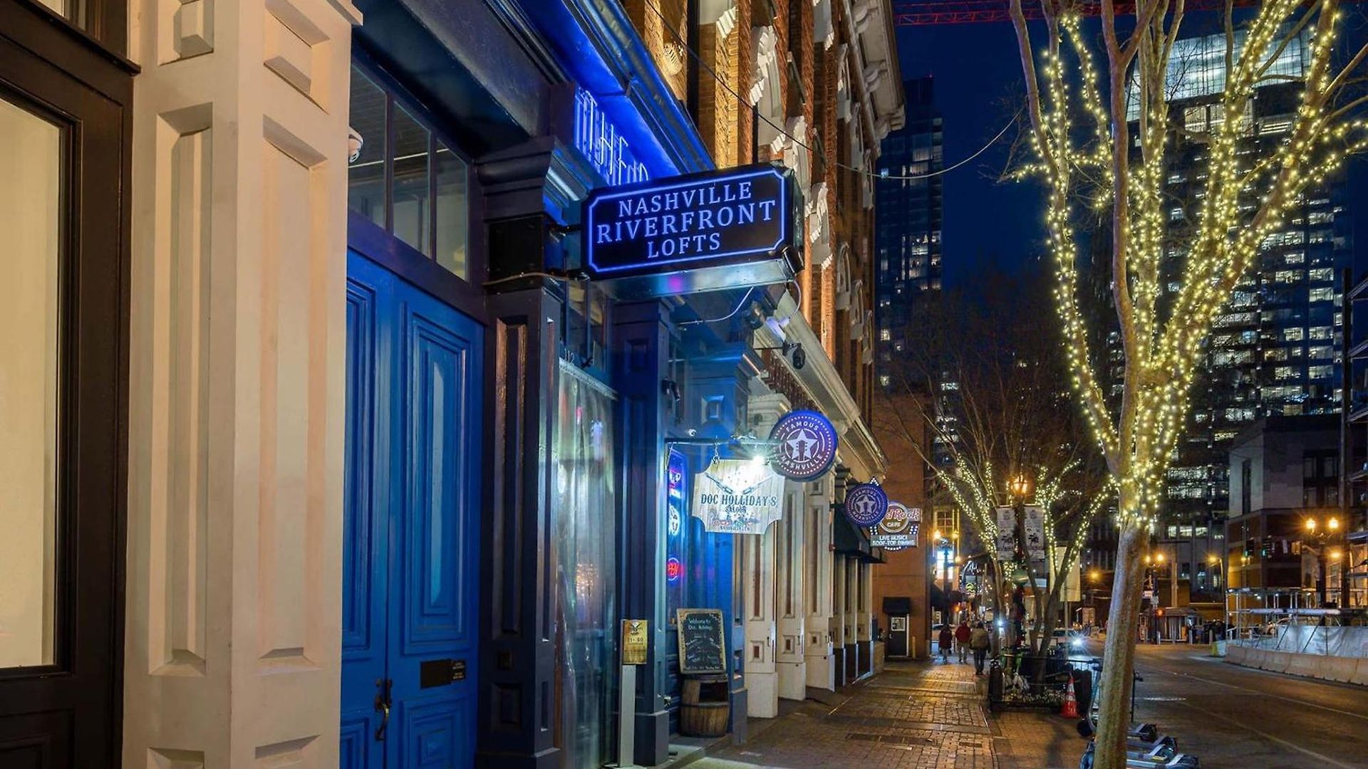 Beautiful For Family 6 W Billiards In Dt * Nashville