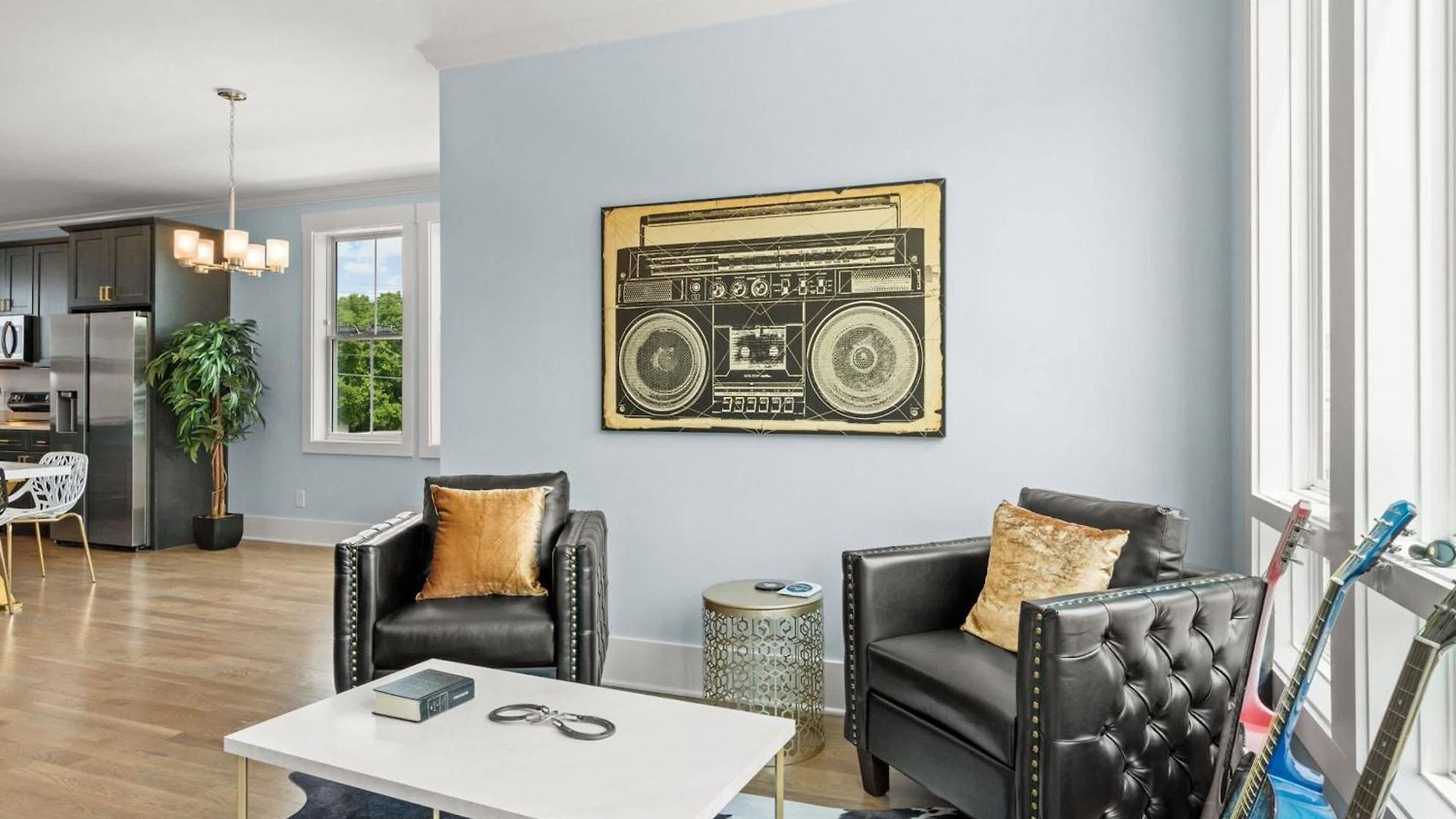 Holiday home Chic Townhome For 8 W Rooftop