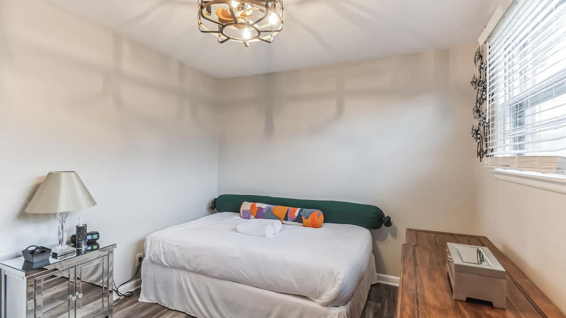 Luxurious 4br Pet Friendly