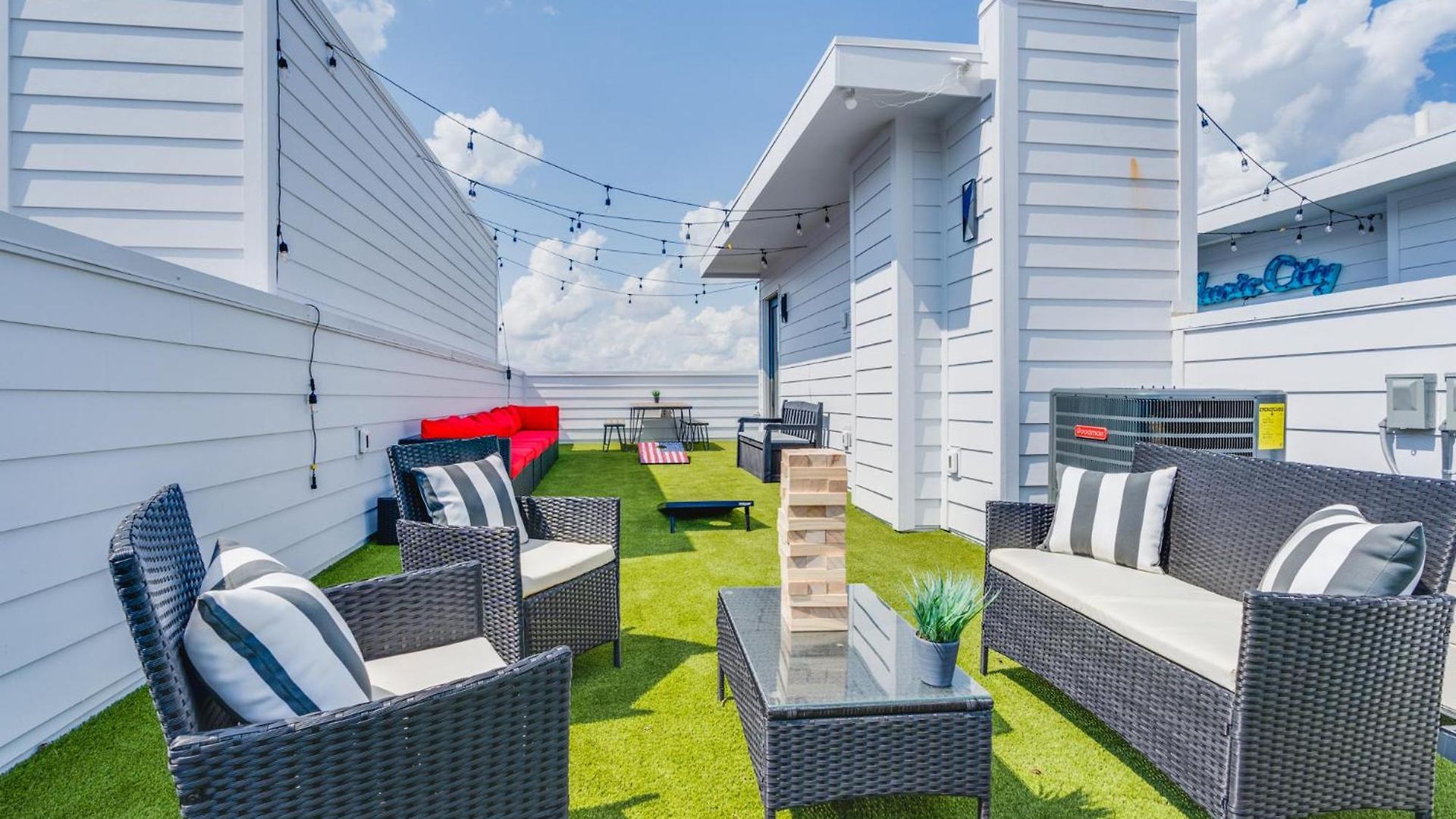 Modern Music Terrace Getaway Apartment Nashville