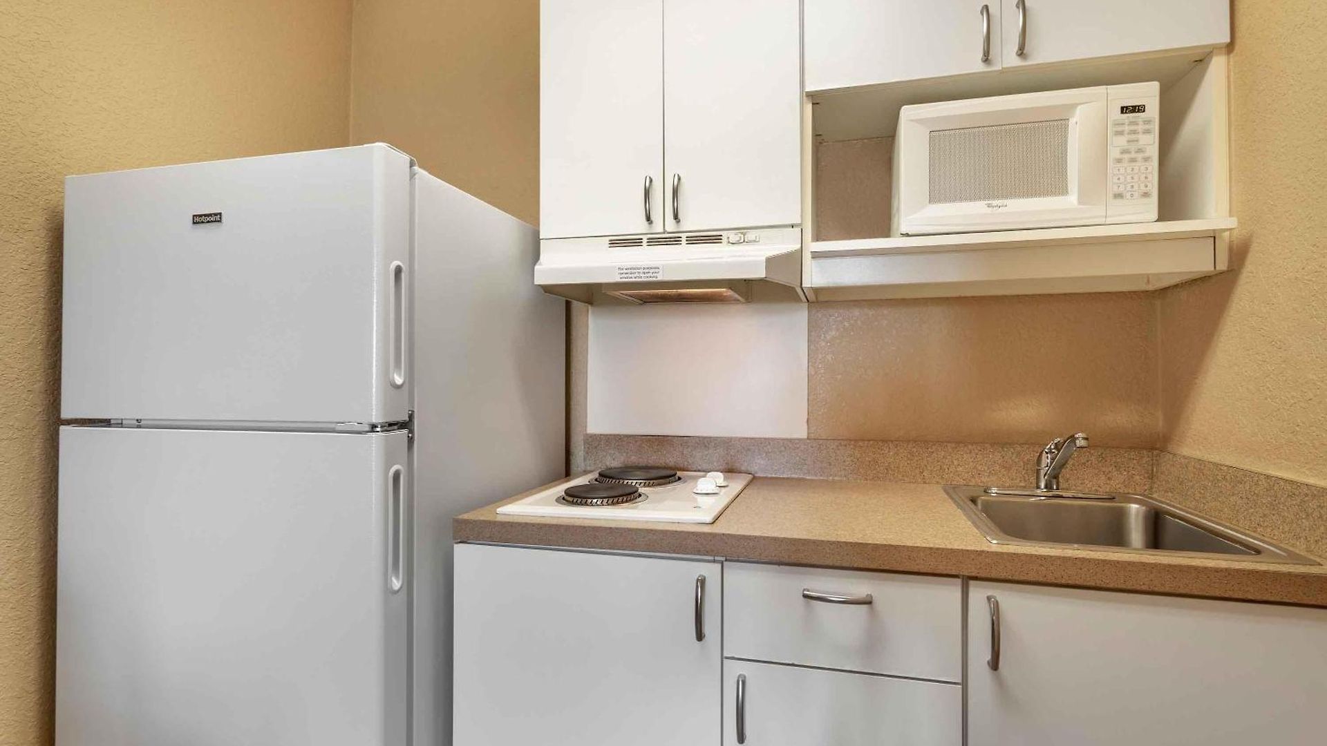 Extended America Select - - Airport Hotel 2*