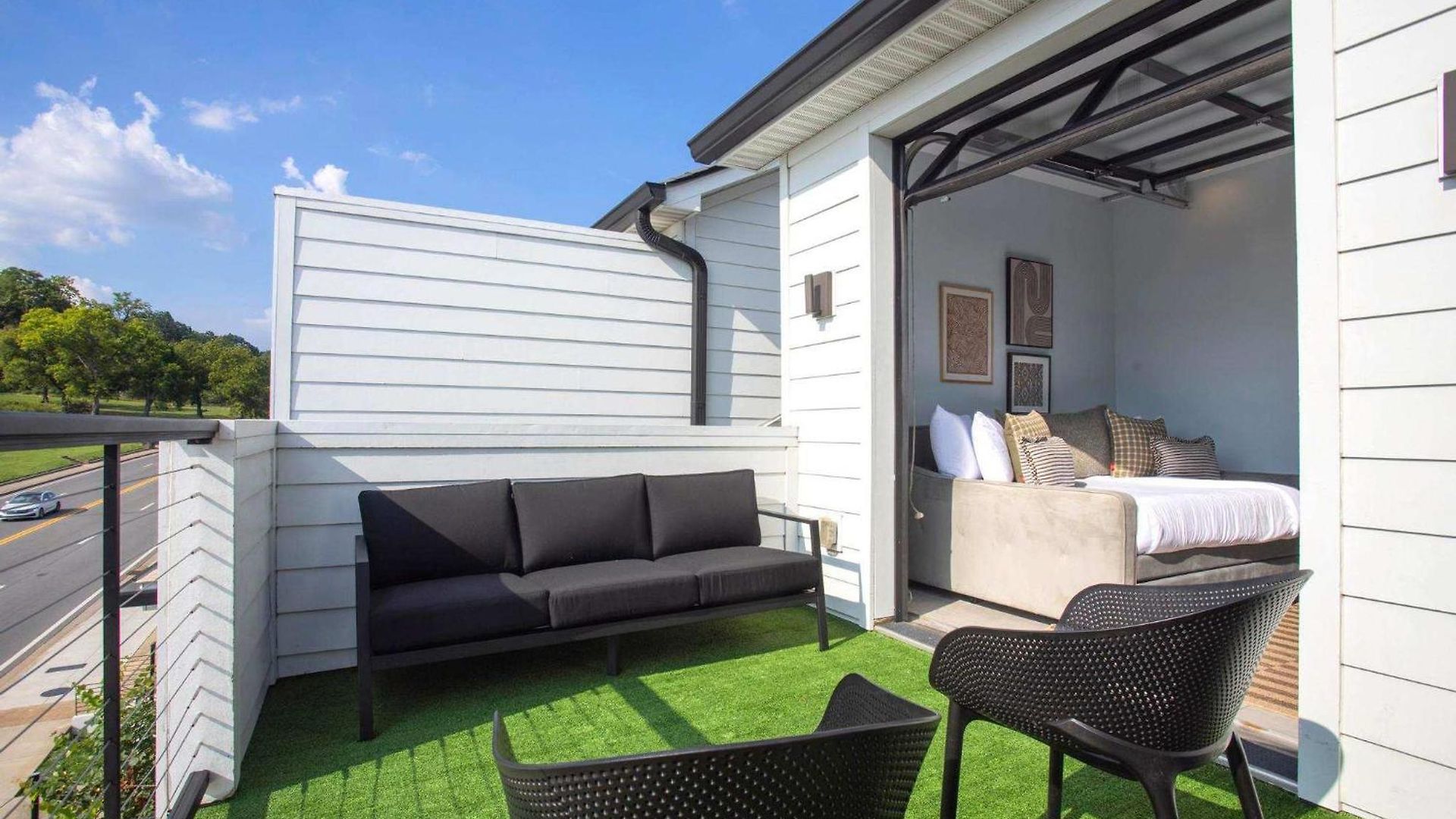 Charm Near Broadway In Walkable 8th Ave S Holiday home *