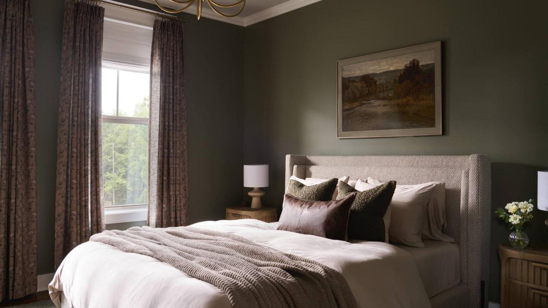 *new* East Luxe Townhouse, Sleeps 6 Holiday home *