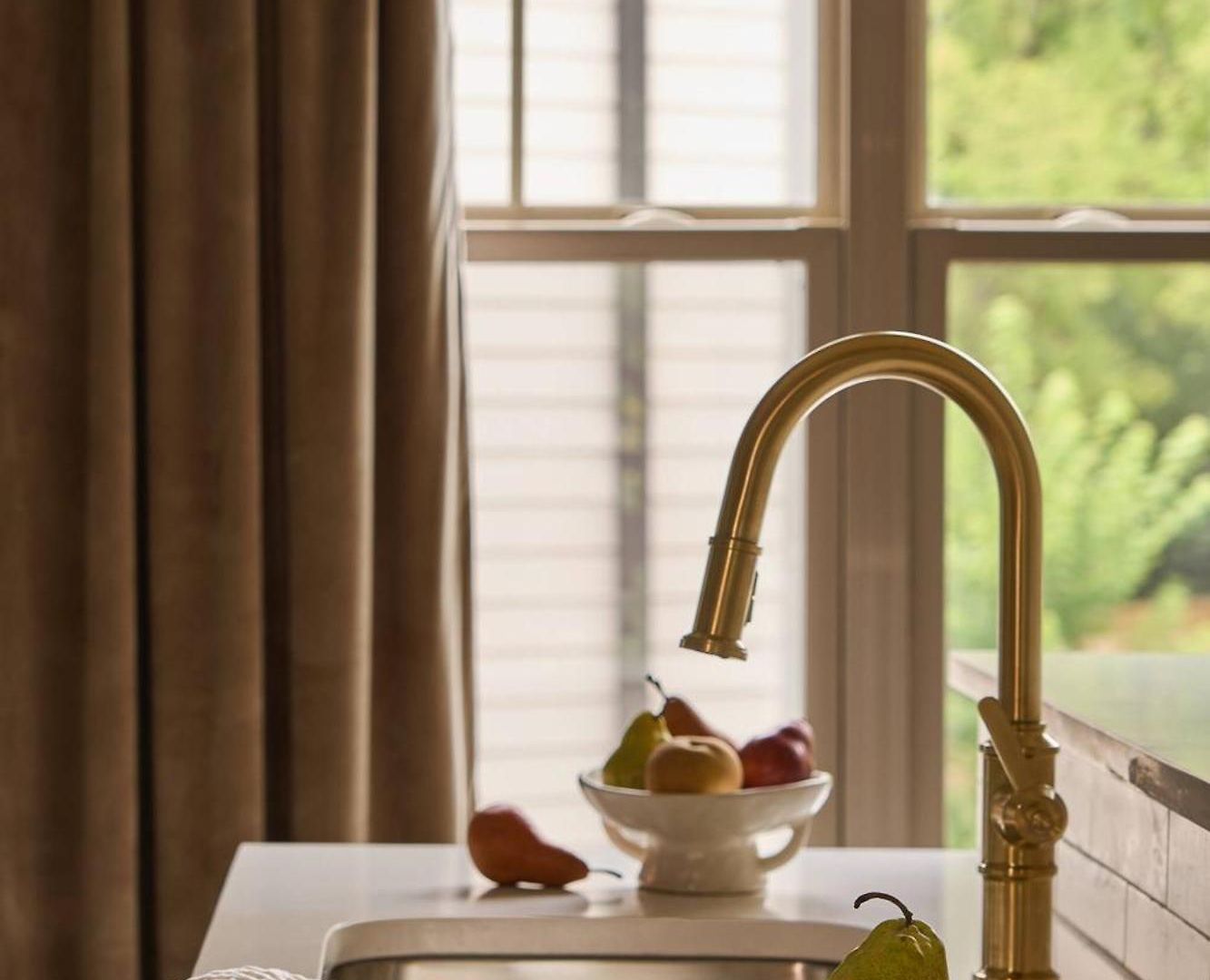 *new* East Luxe Townhouse, Sleeps 6 * Nashville