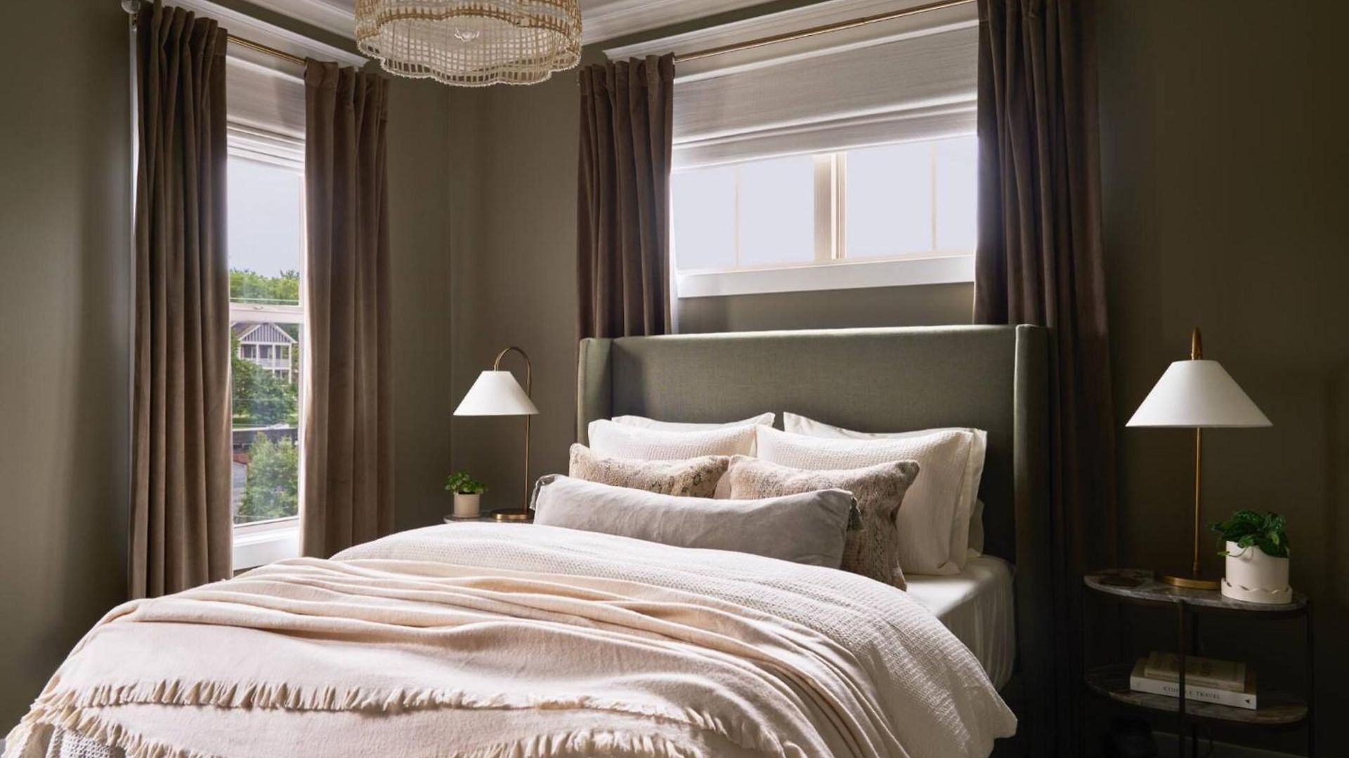 *new* East Luxe Townhouse, Sleeps 6 Holiday home *