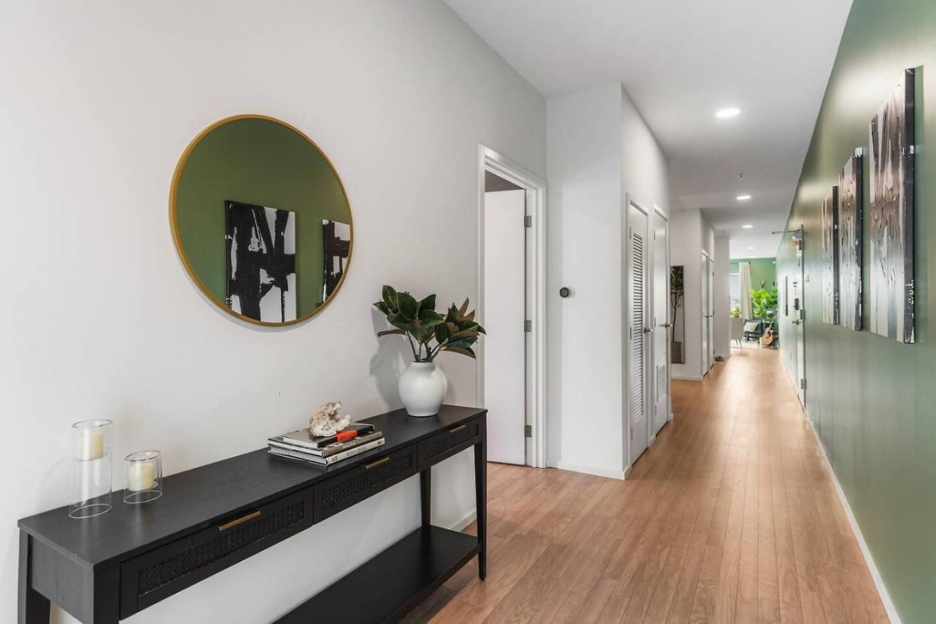 Holiday home Riverview With Garage And Balcony And Walk Downtown