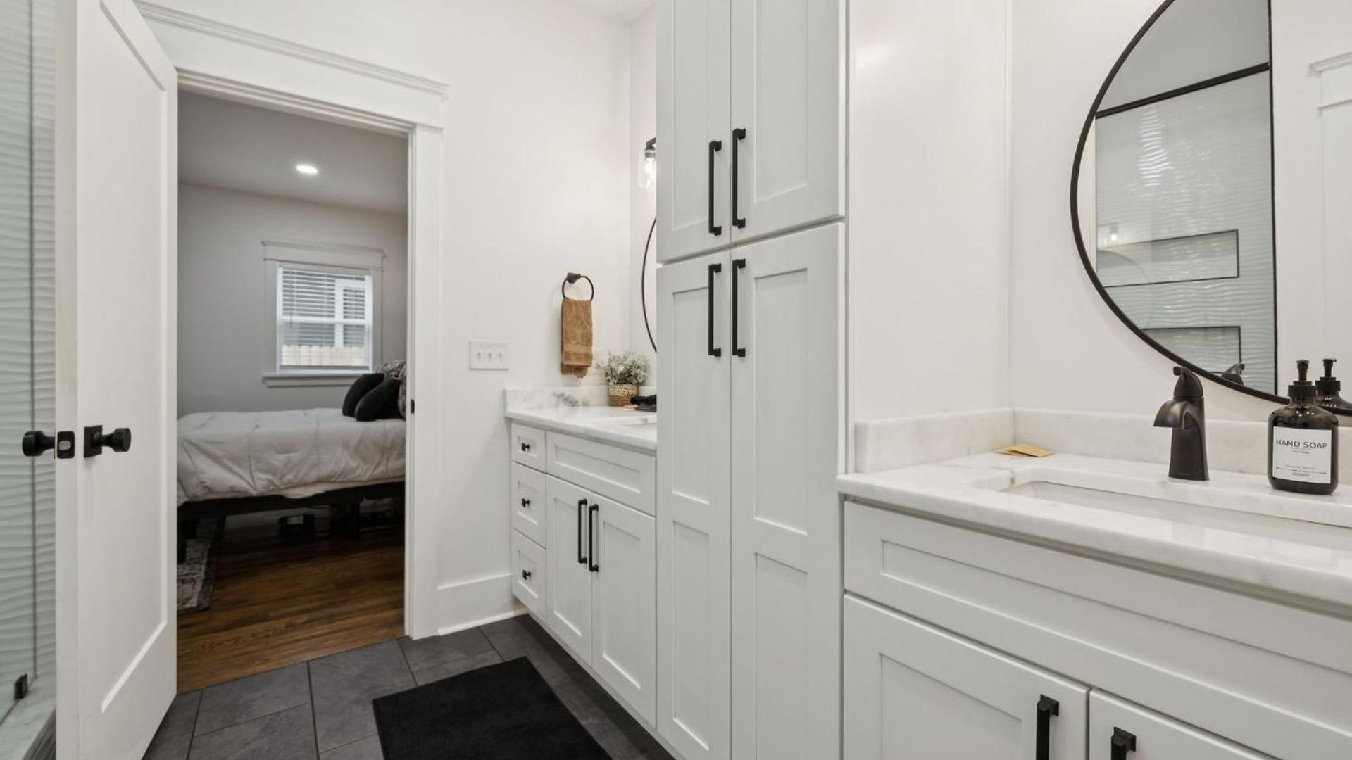 Holiday home Nash Urban Oasis With Rooftop And Modern Amenities *