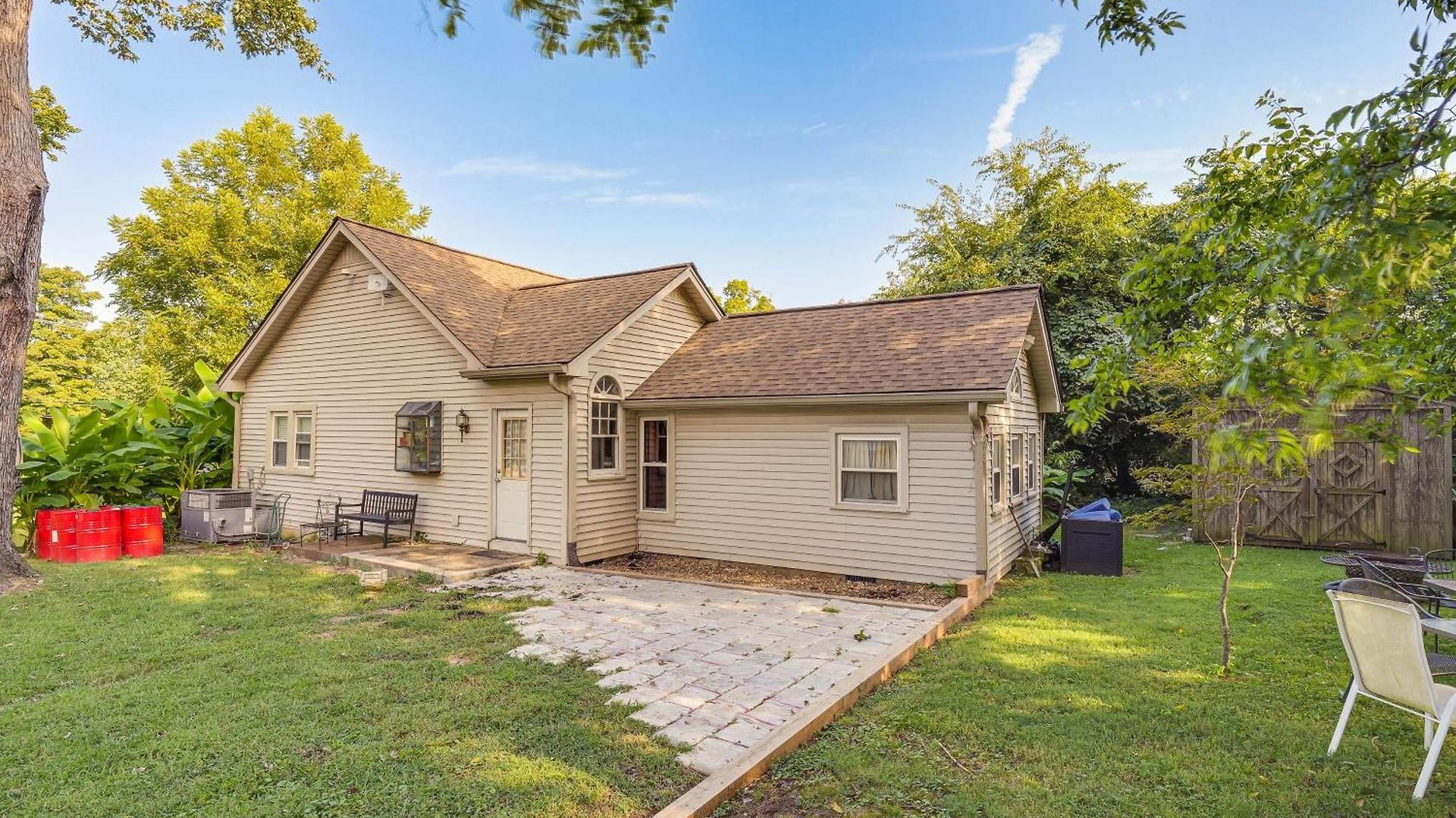 Spacious Retreat W/ Yard: Wfh Friendly! Holiday home