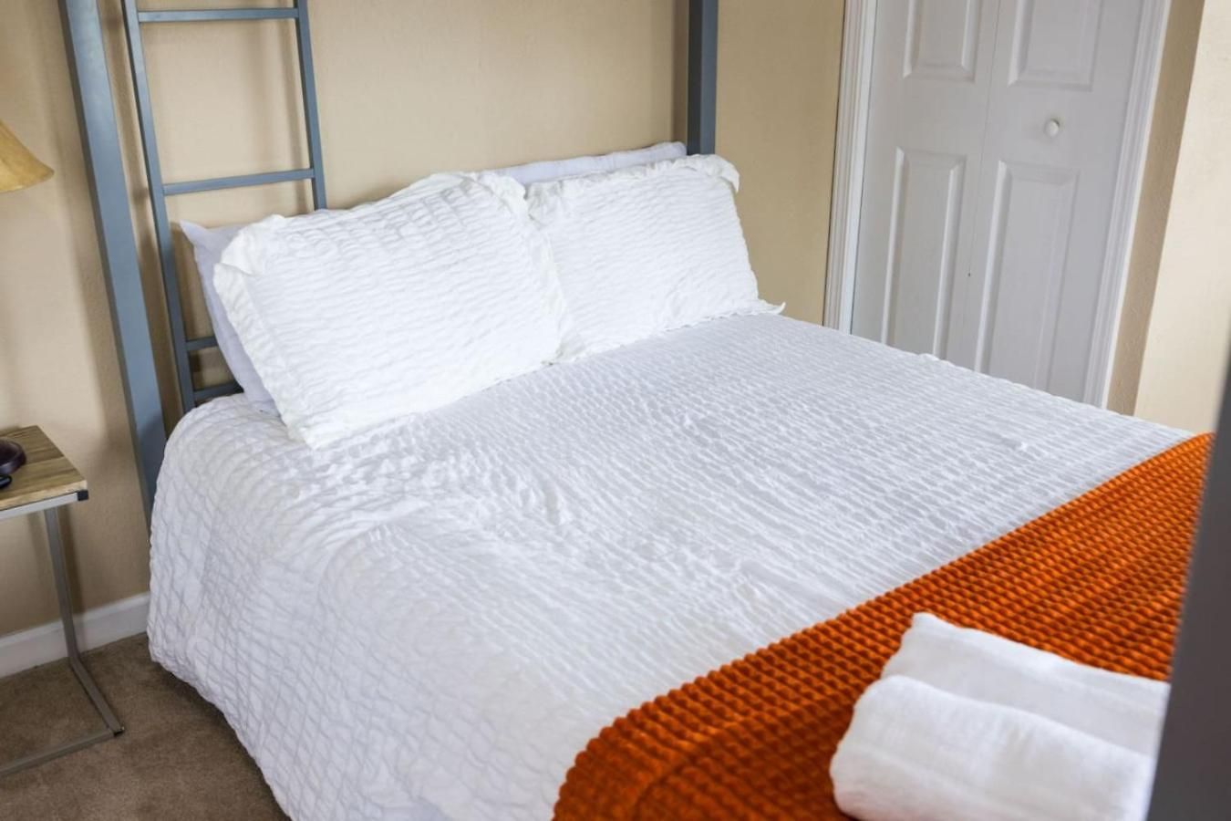 Holiday home Relaxing 3br Retreat 15 Minutes To Broadway