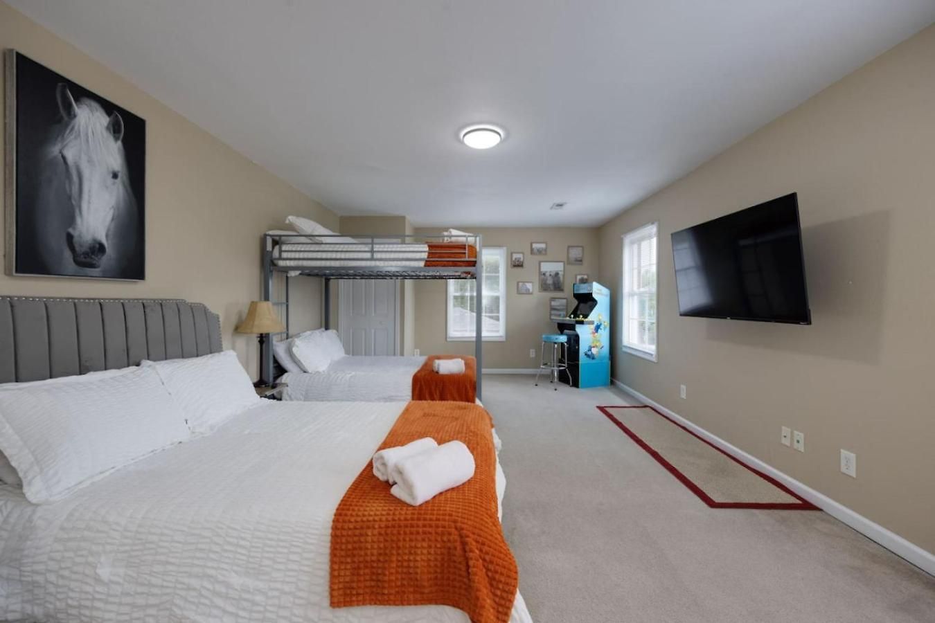 Holiday home Relaxing 3br Retreat 15 Minutes To Broadway *