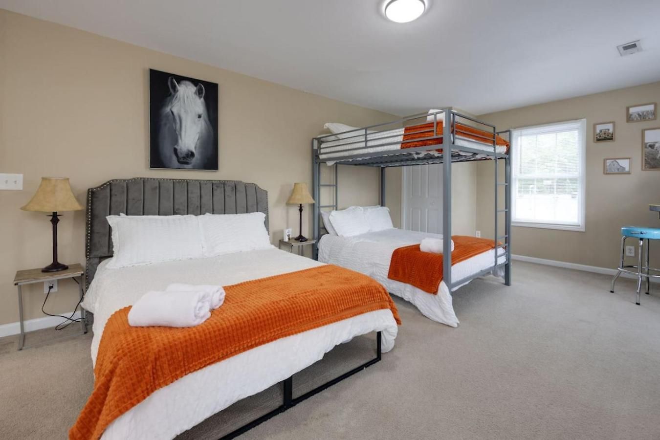 Relaxing 3br Retreat 15 Minutes To Broadway