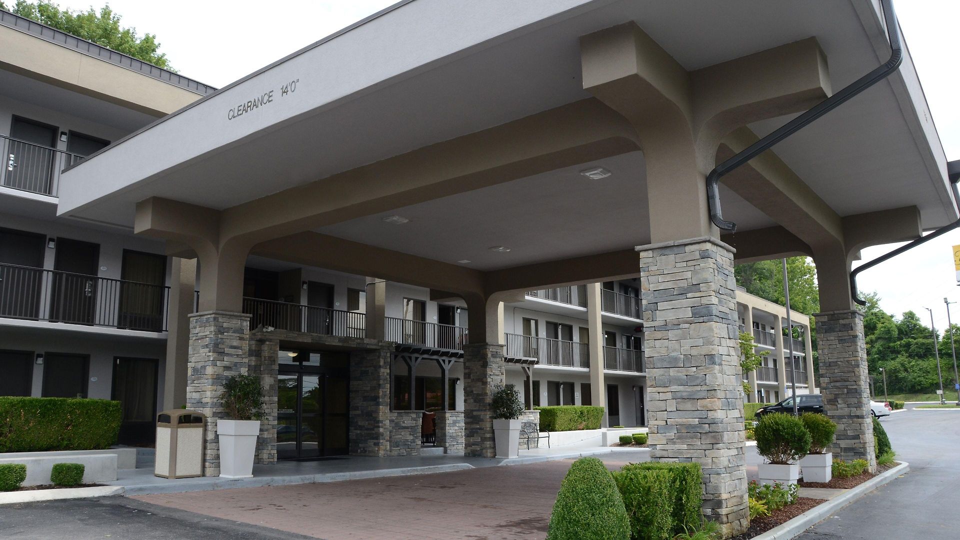 Baymont By Wyndham Airport