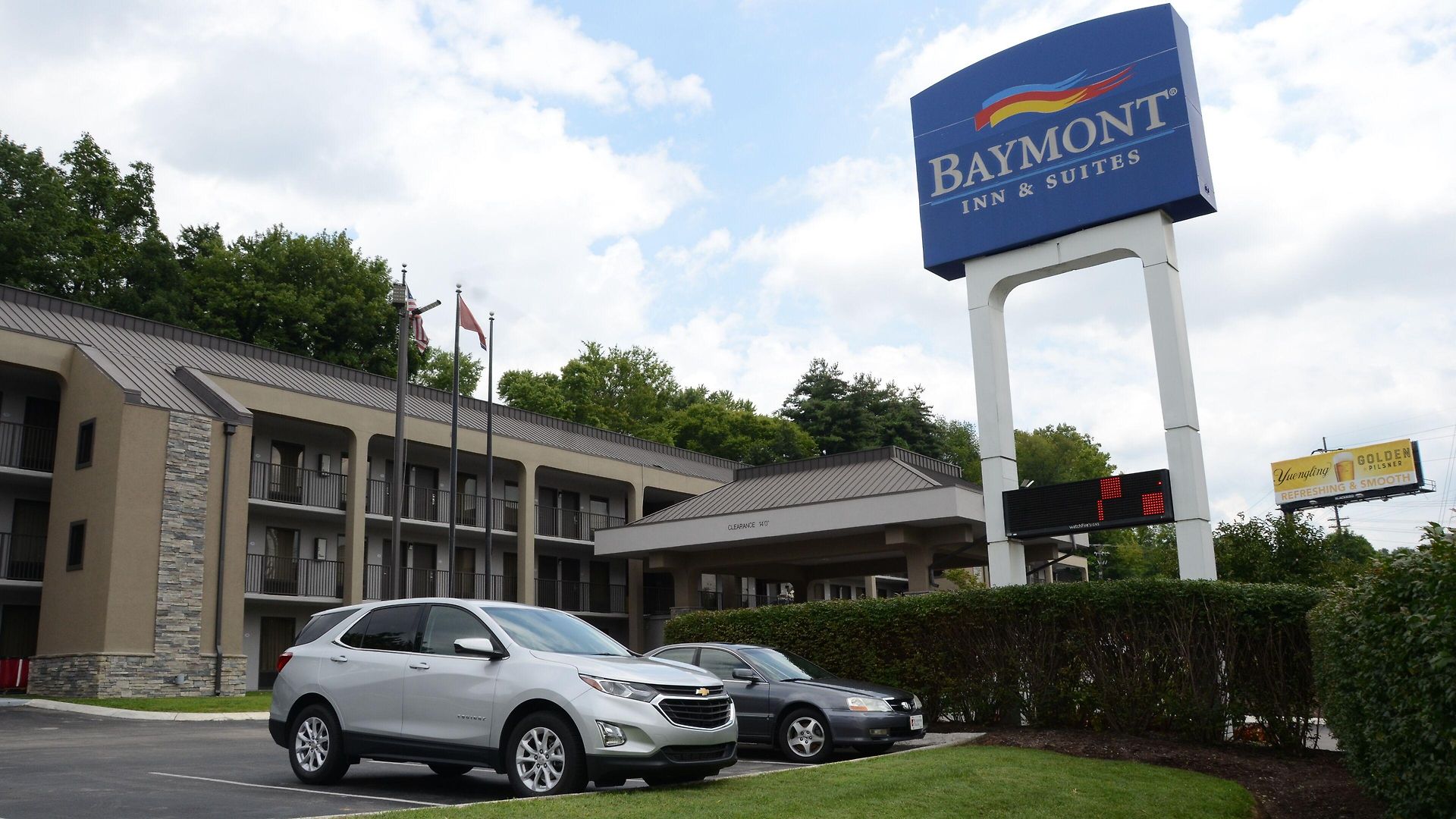 Hotel Baymont By Wyndham Airport