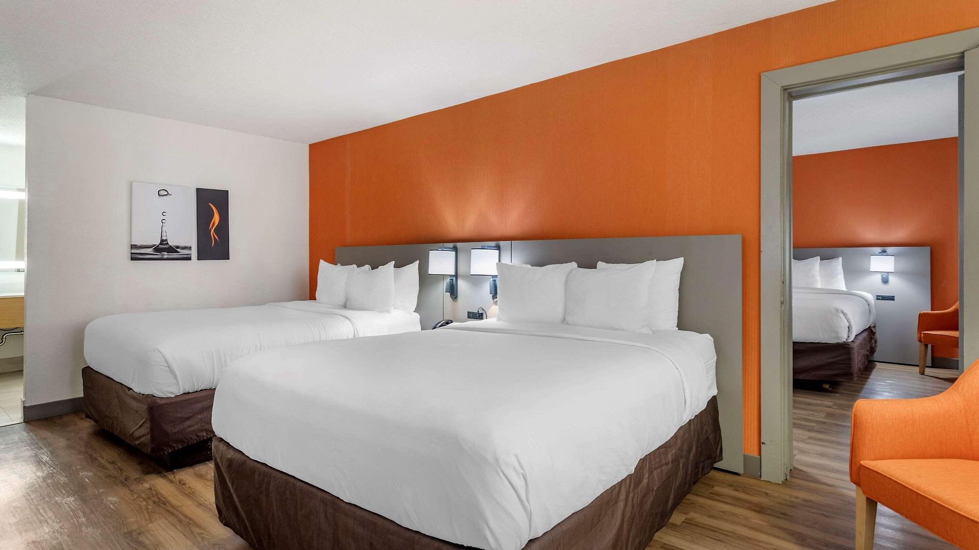 Comfort & Downtown - Stadium Hotel 4*