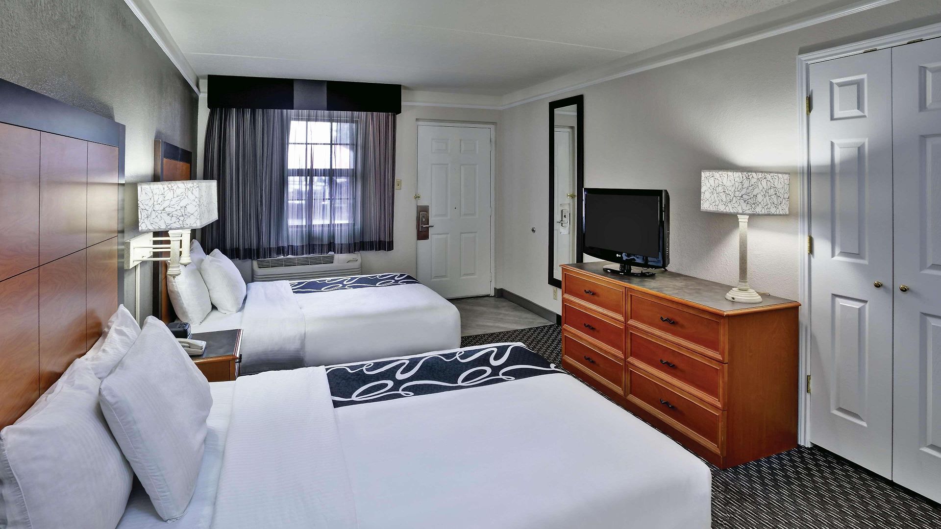 La Quinta By Wyndham South Hotel