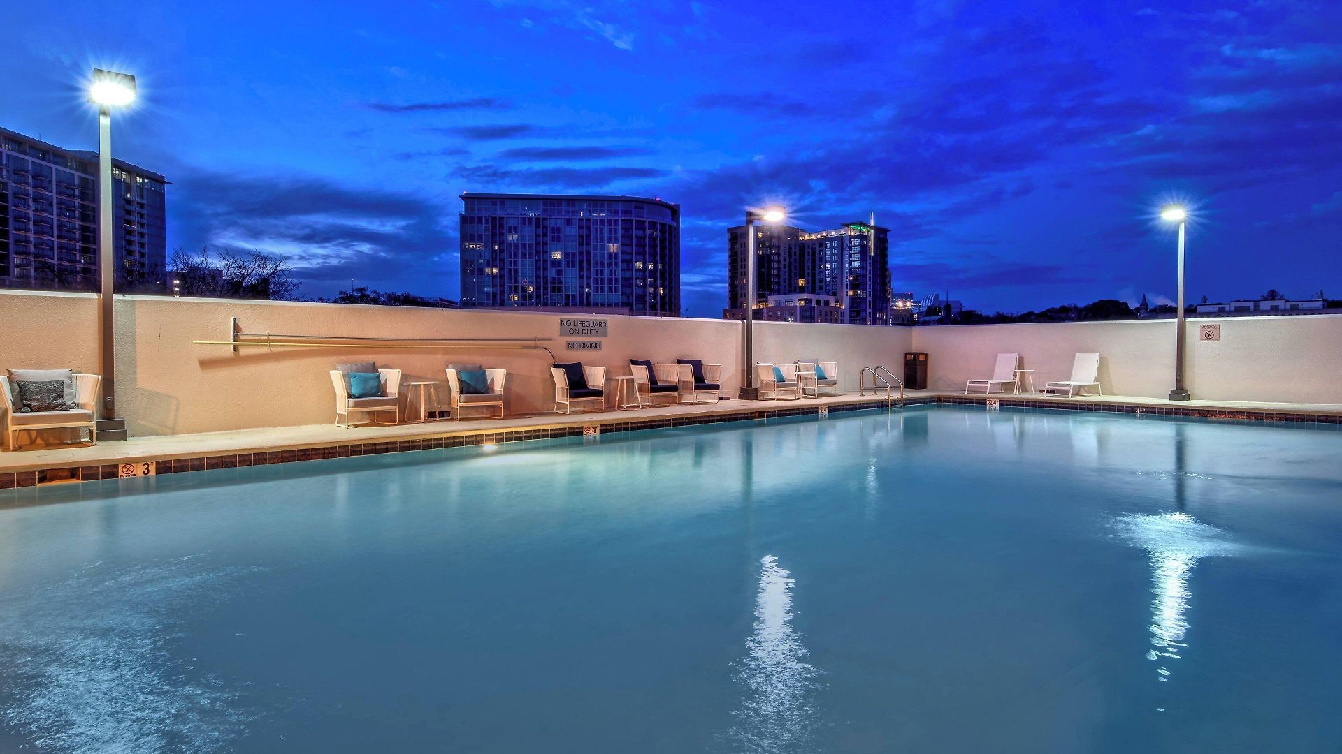 Hotel Courtyard By Marriott Vanderbilt West End 3*