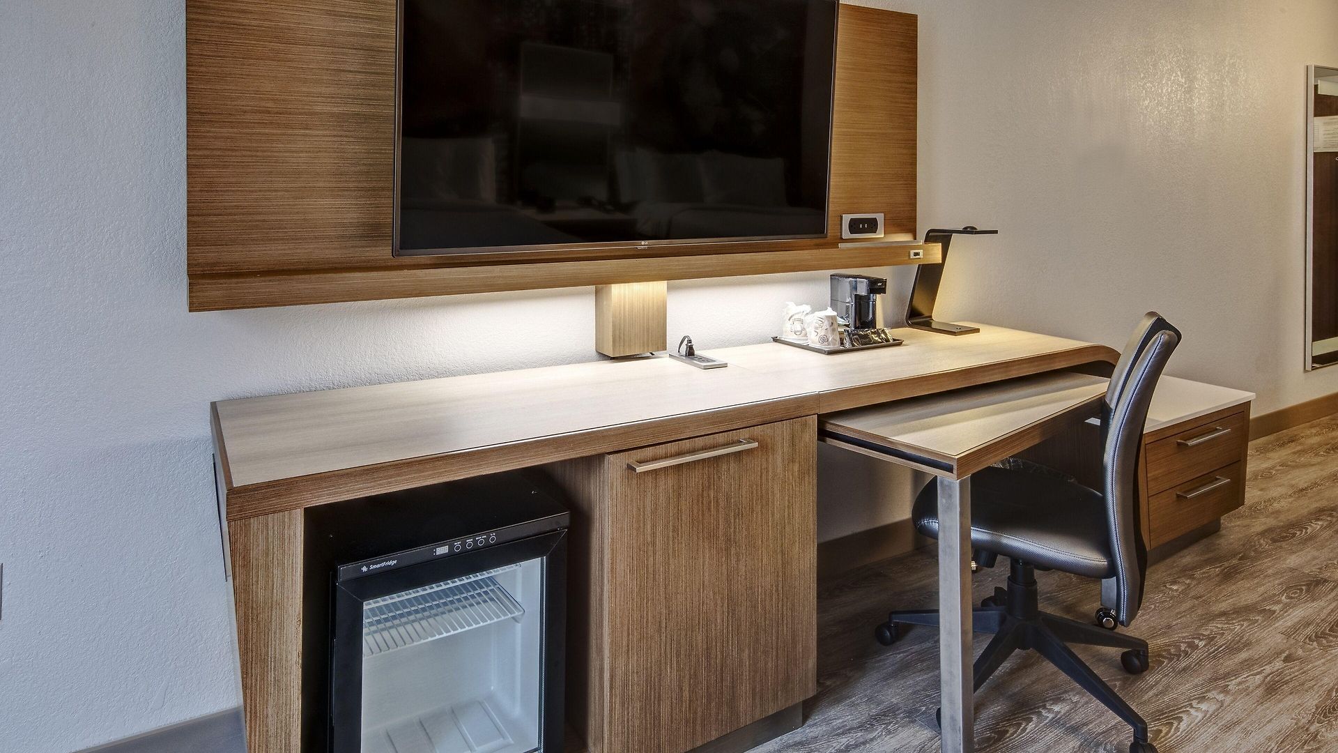 Courtyard By Marriott Vanderbilt West End Hotel 3*