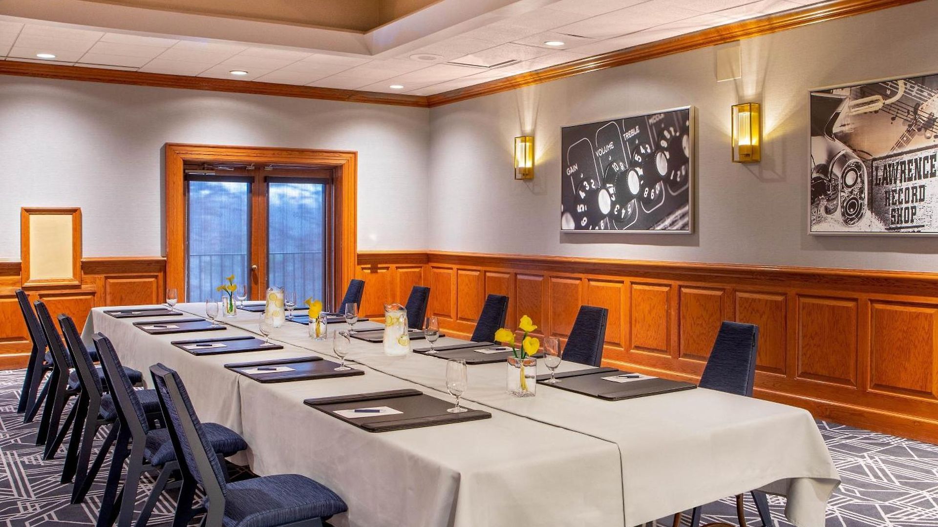 Sheraton Music Airport 4* Nashville