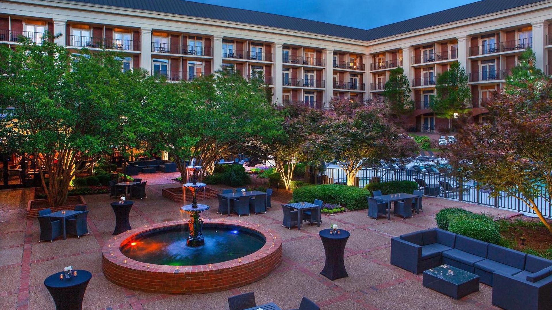 Sheraton Music Airport Hotel Nashville