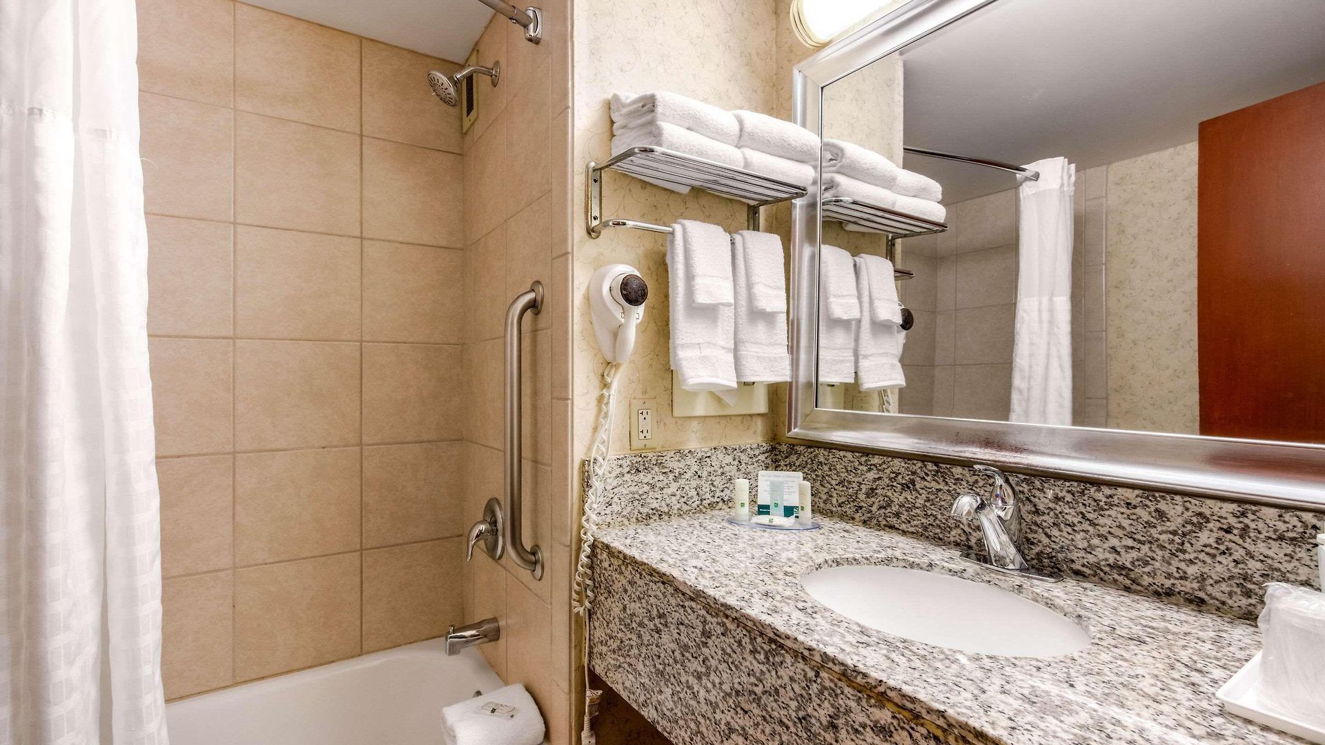 Spark By Hilton At Opryland Hotel 3*