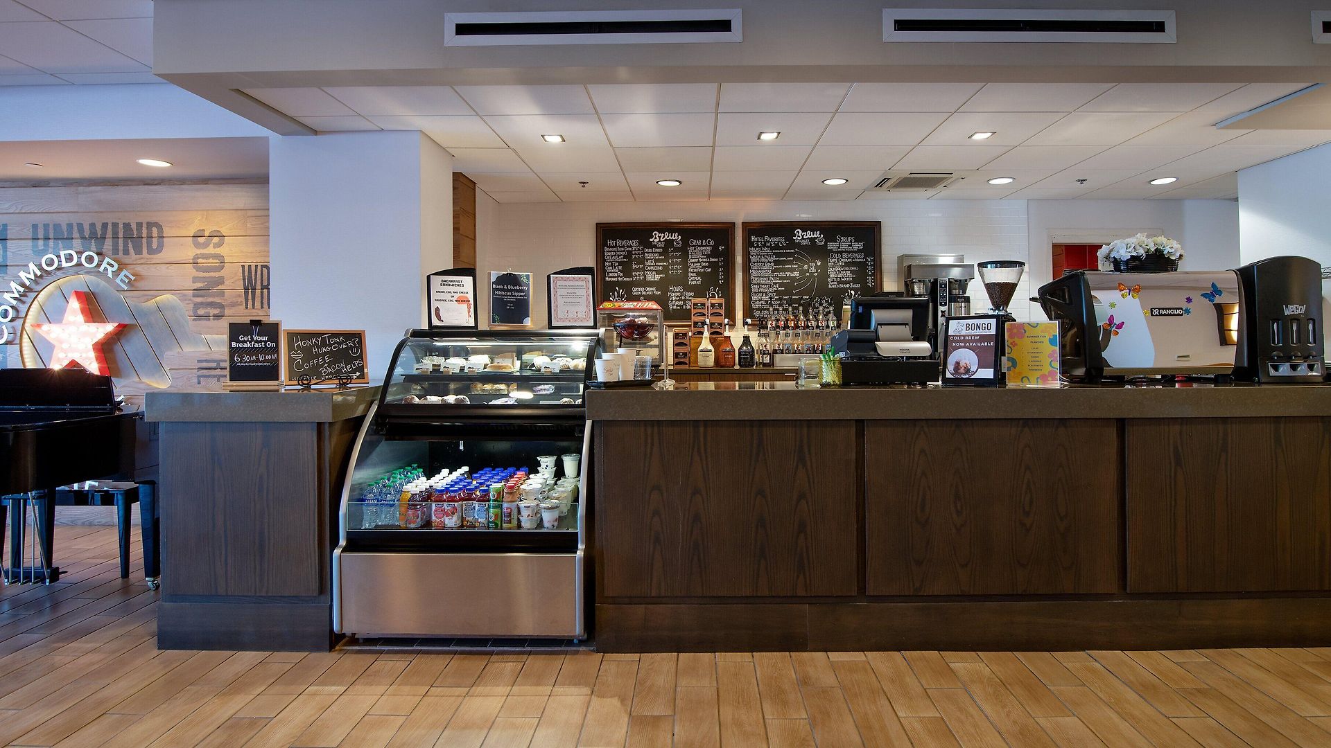 - Vanderbilt - Dwtn By Ihg