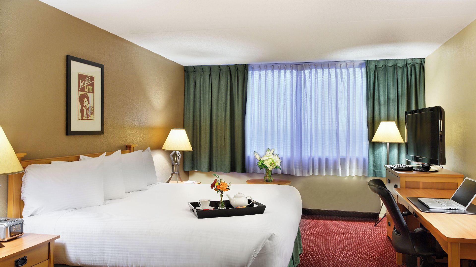 Millennium Maxwell House 3*