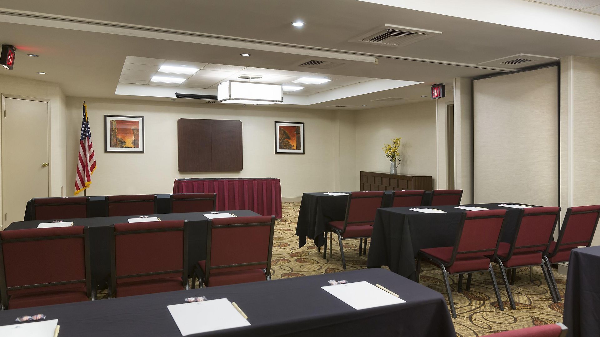Doubletree By Hilton Airport 3* Nashville