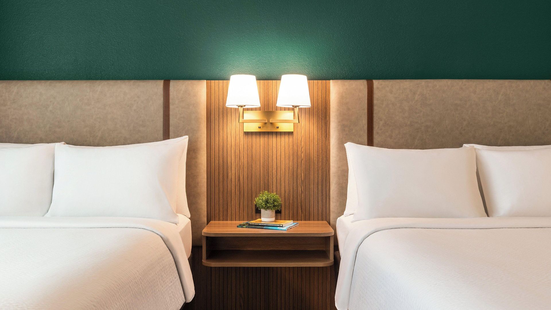 Downtown - Stadium By Ihg Hotel 3*