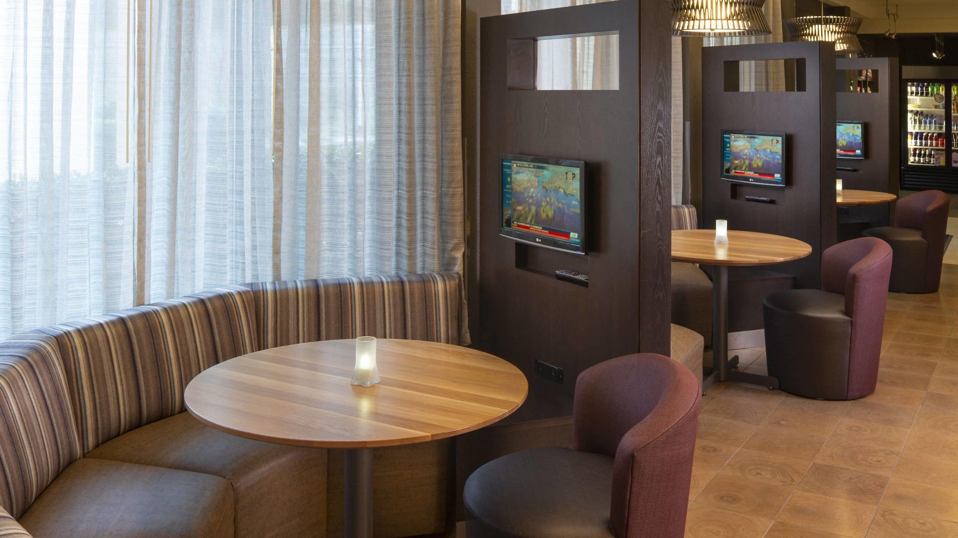 Courtyard By Marriott Airport Hotel 3*