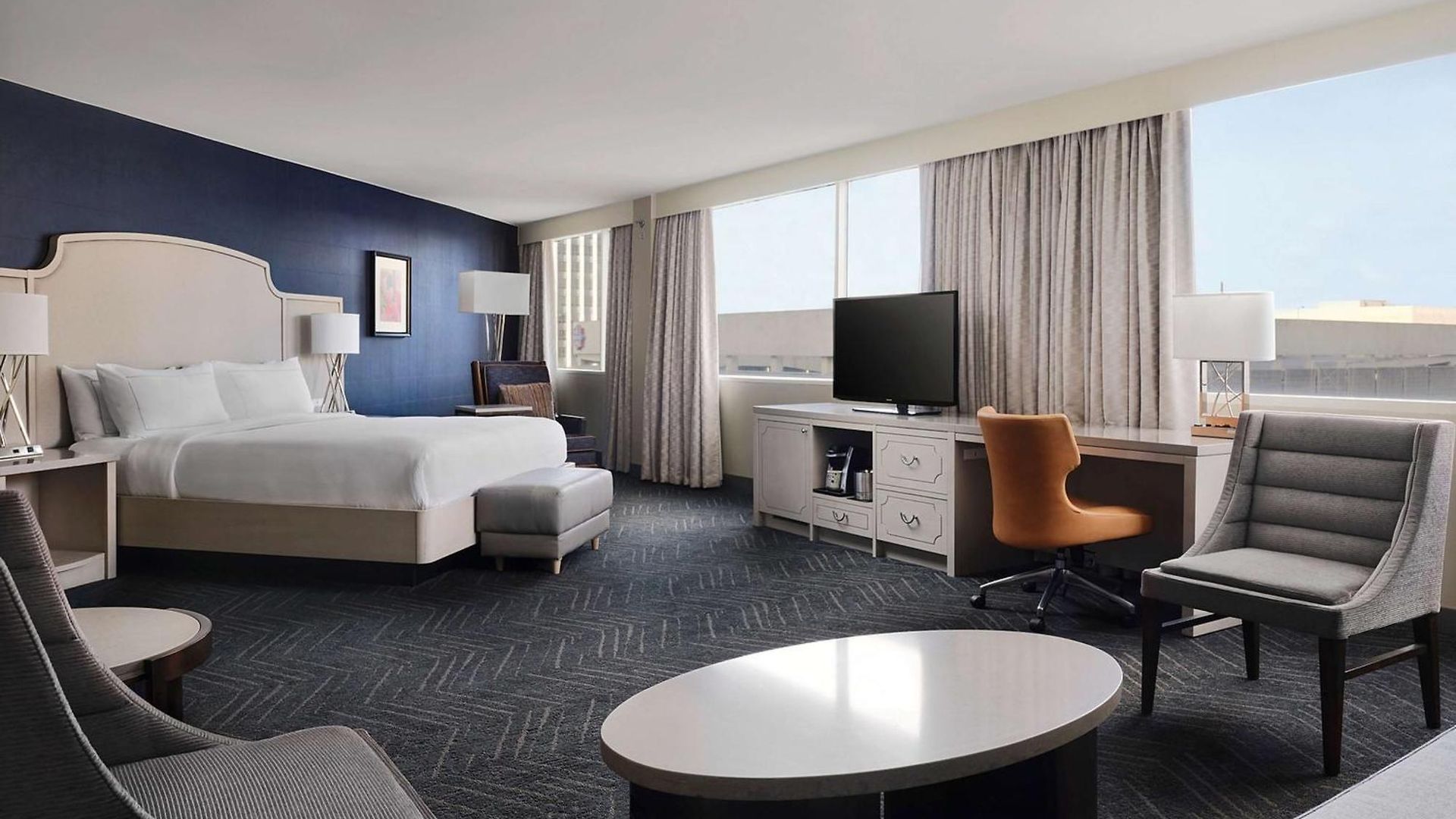 Doubletree By Hilton Downtown