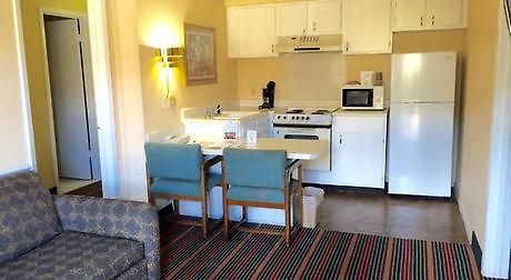 Red Lion & Airport 2* Nashville