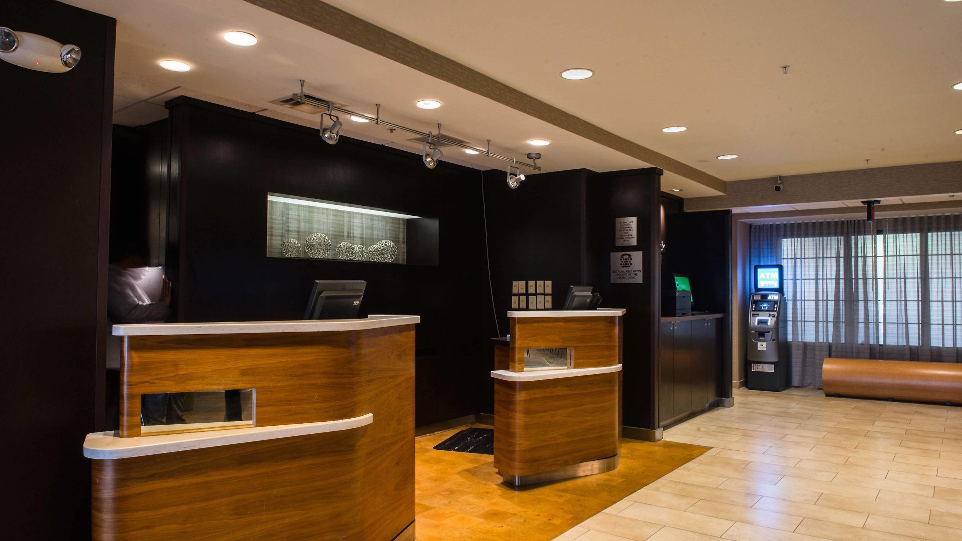 Hotel Courtyard By Marriott At Opryland