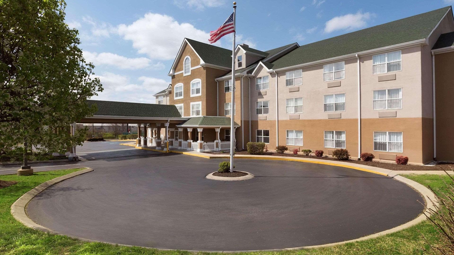 Country & By Radisson, Nashville, Tn Hotel