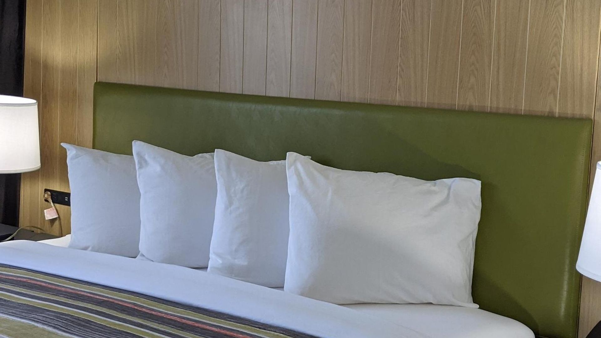 Hotel Country & By Radisson, Nashville, Tn Nashville