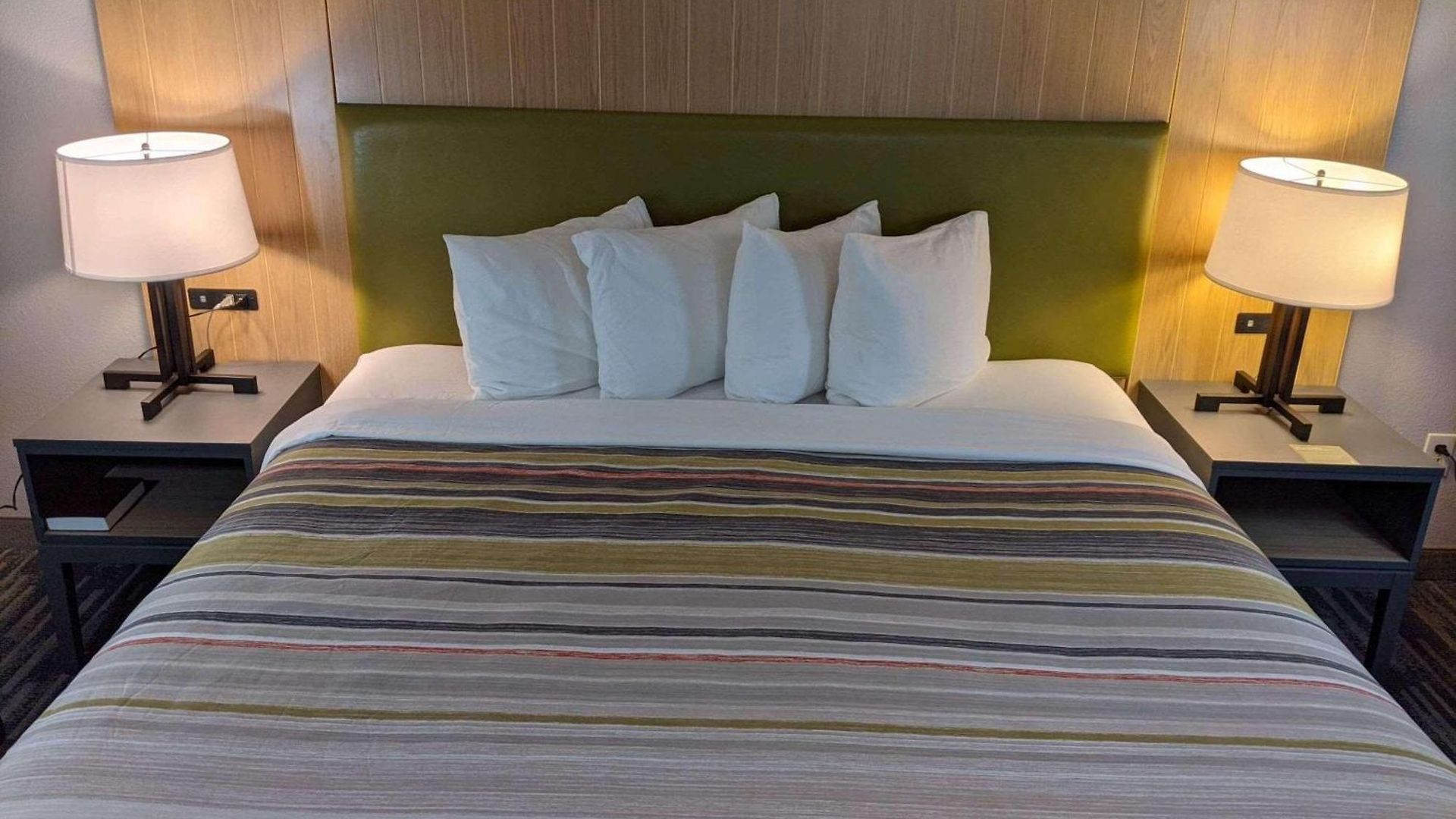 Country & By Radisson, Nashville, Tn Hotel 5*