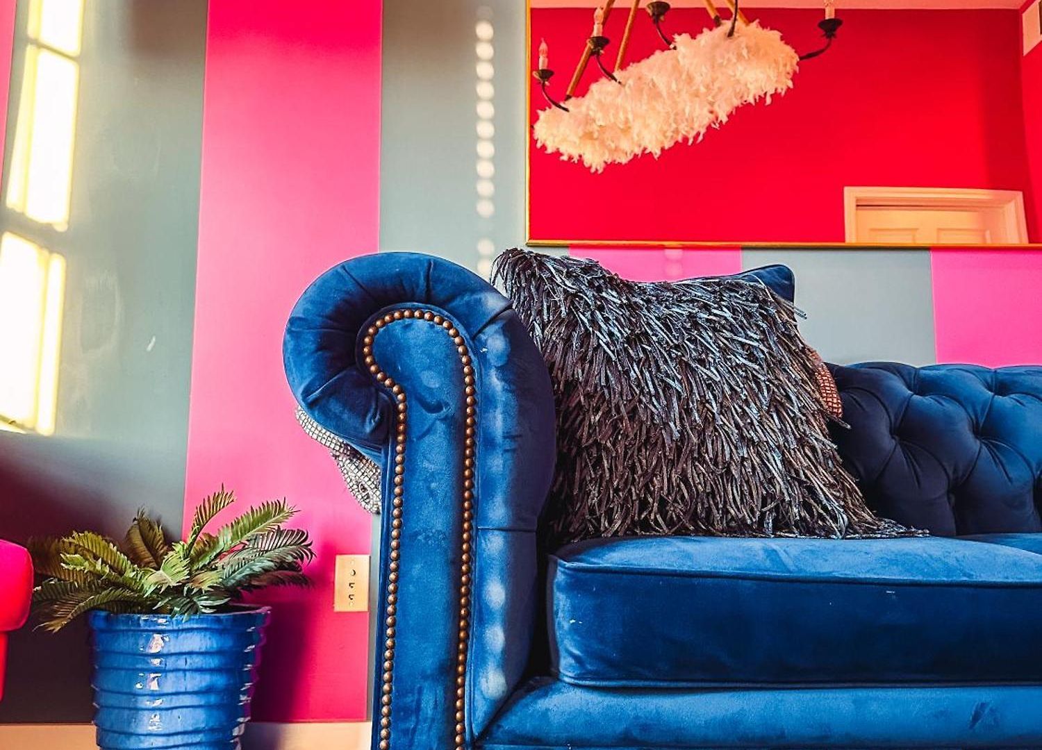 Dolly's Yacht Club - Cozy Retreat Near Broadway * Nashville