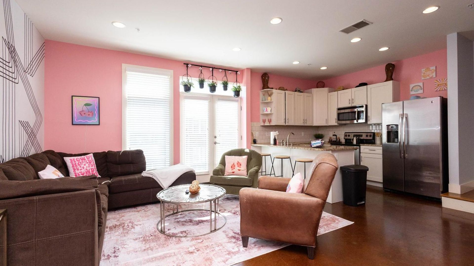 Apartment Lipstick & Boots - Luxury 3-level With Private Garage Near Music Row Nashville