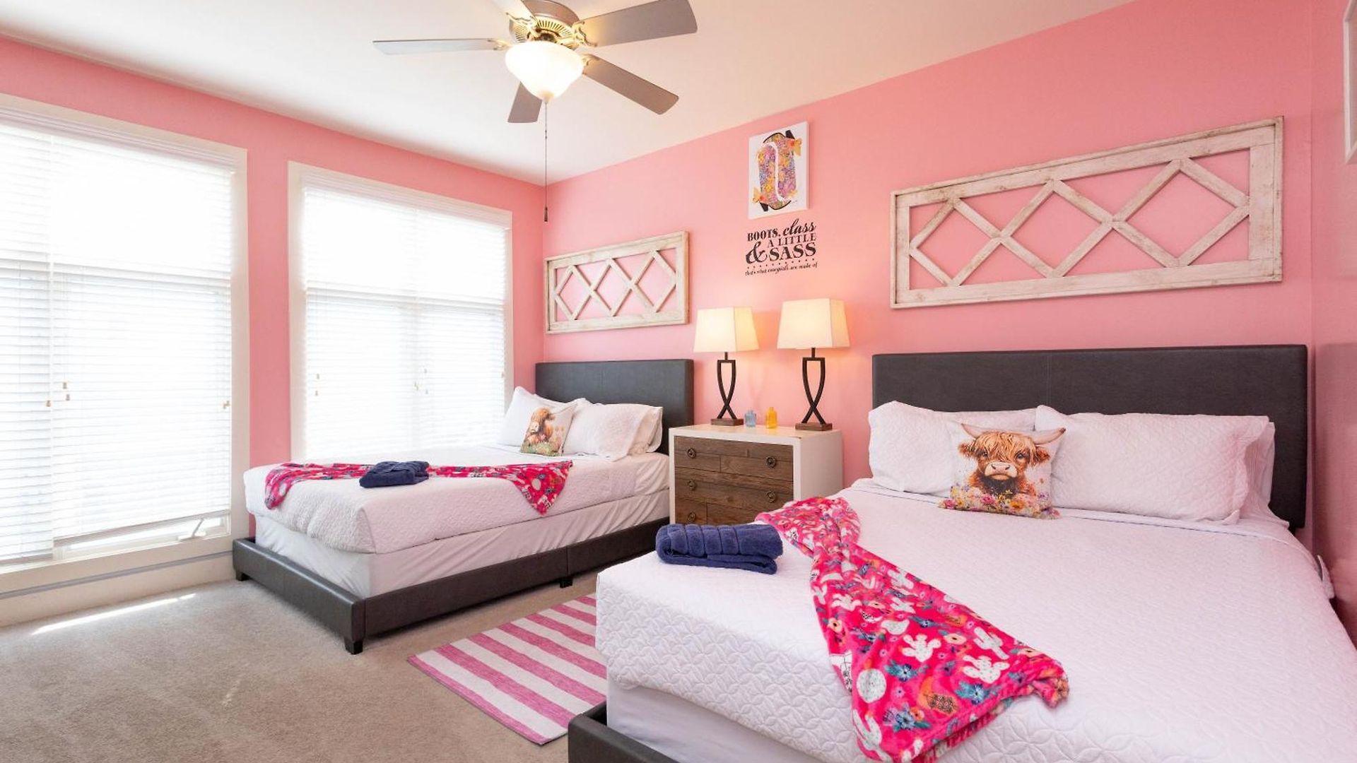Apartment Lipstick & Boots - Luxury 3-level With Private Garage Near Music Row