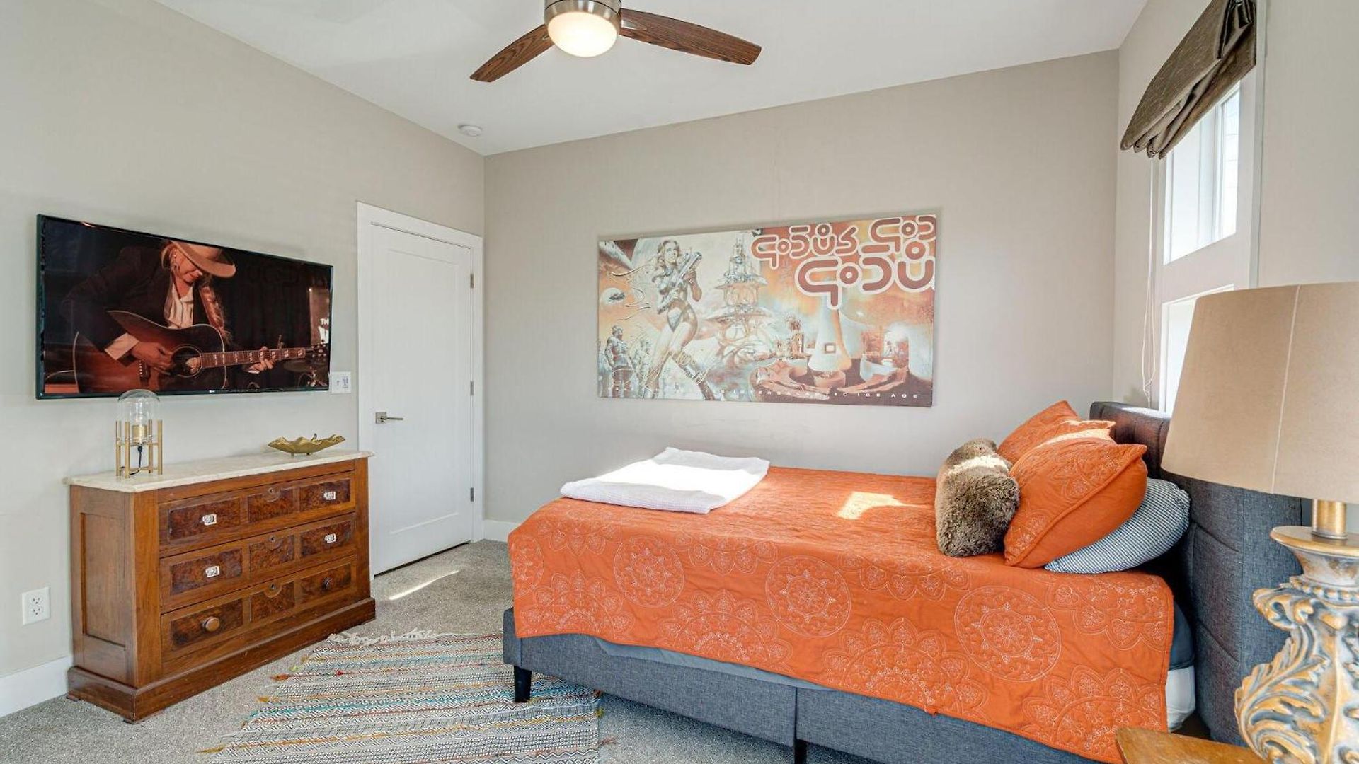 Holiday home Cultured Coach - Music Row - Mins To Downtown Nashville