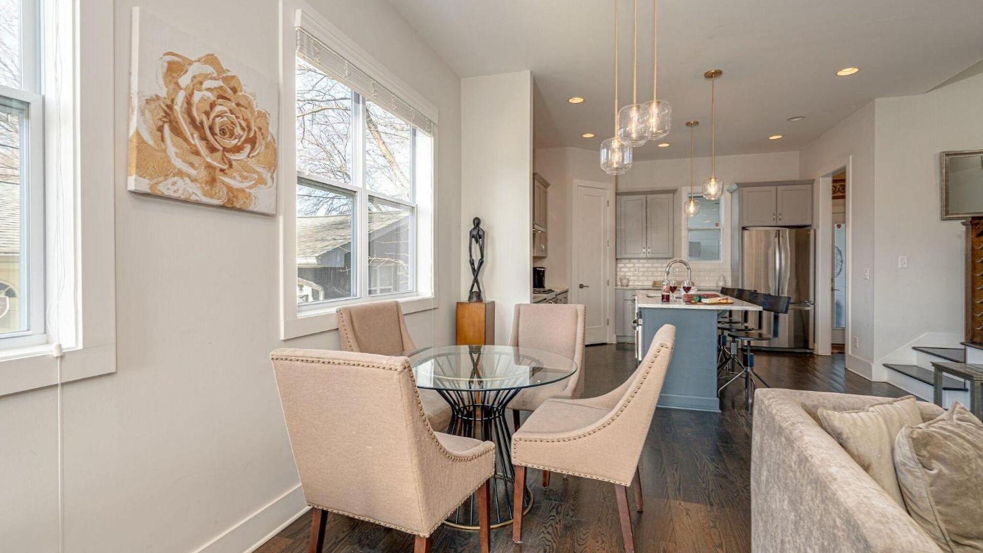 Cultured Coach - Music Row - Mins To Downtown * Nashville