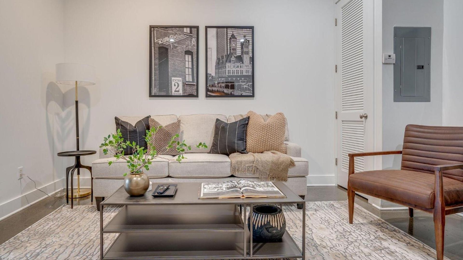 Lofts At 30th - Modern Life - Mins To Broadway