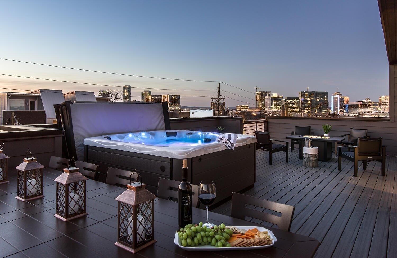 Urban Row - Rooftop Hottub - Heart Of Gulch Holiday home *